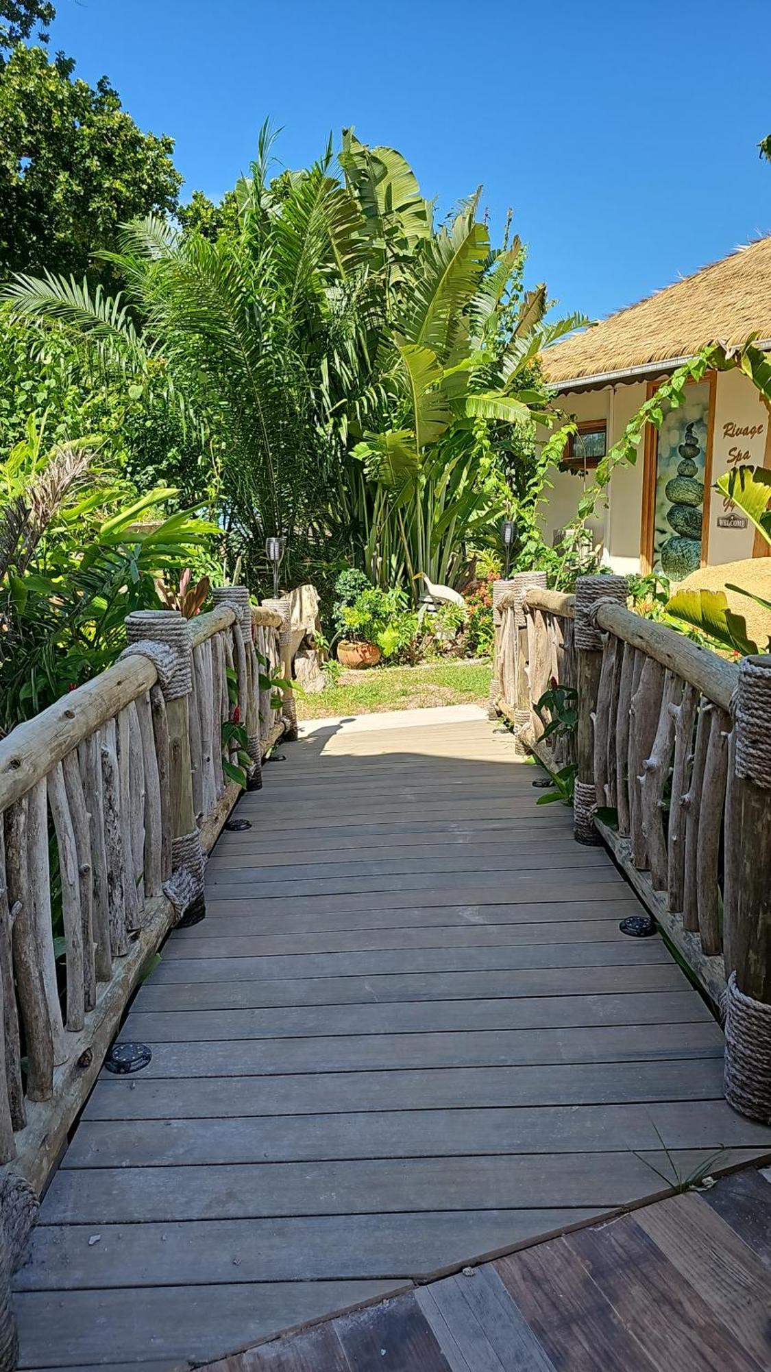 La Digue Luxury Beach & Spa Exterior foto